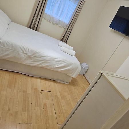 Bruce Rooms Лондон Екстериор снимка