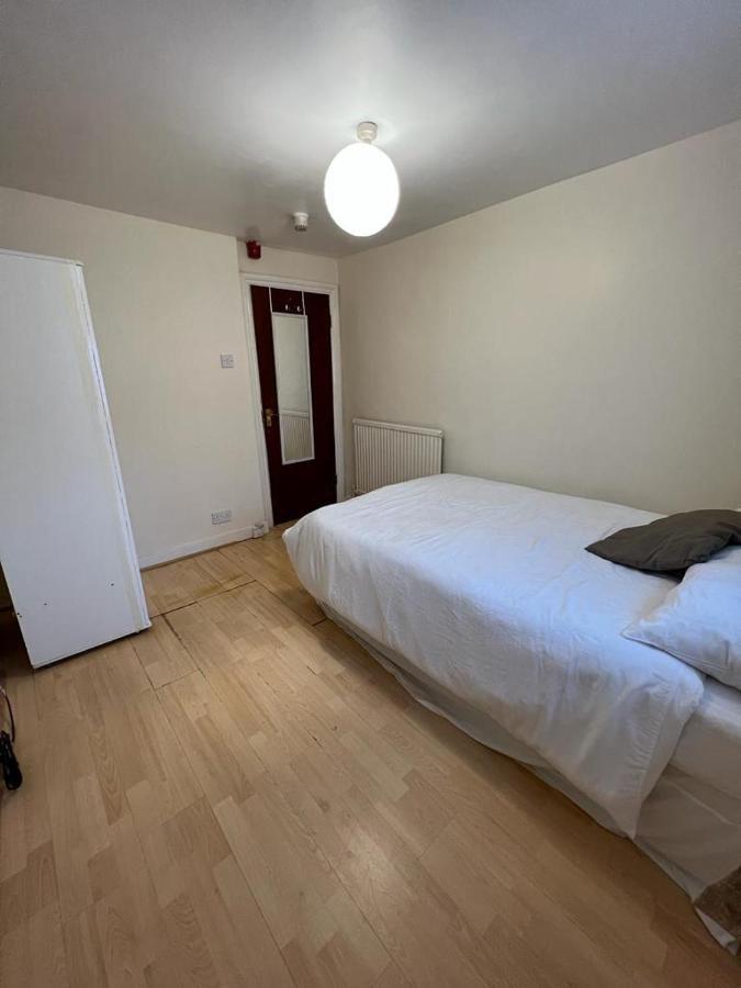 Bruce Rooms Лондон Екстериор снимка
