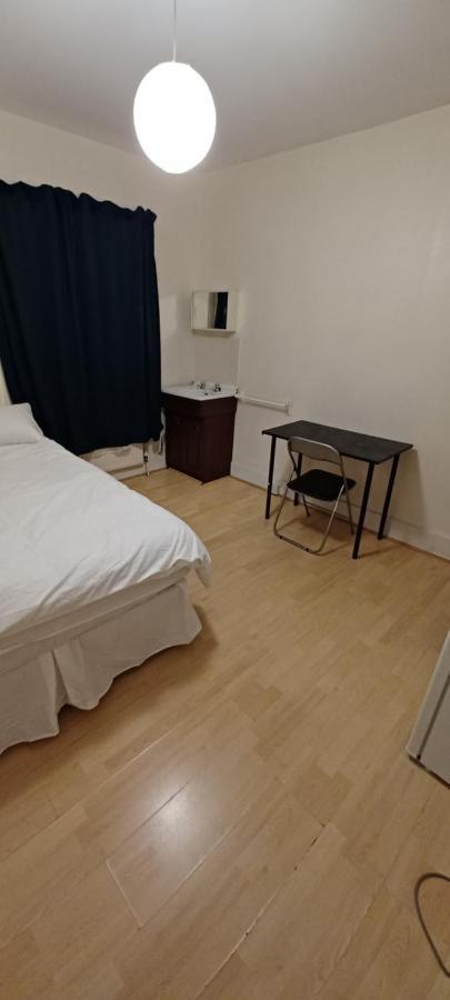 Bruce Rooms Лондон Екстериор снимка