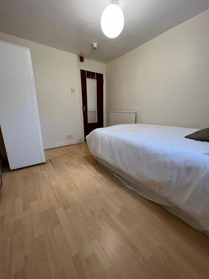 Bruce Rooms Лондон Екстериор снимка
