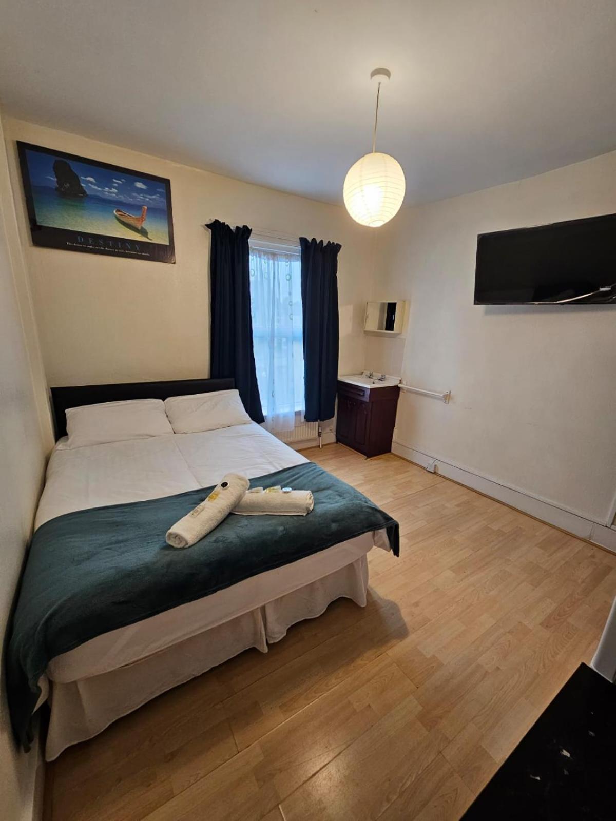 Bruce Rooms Лондон Екстериор снимка