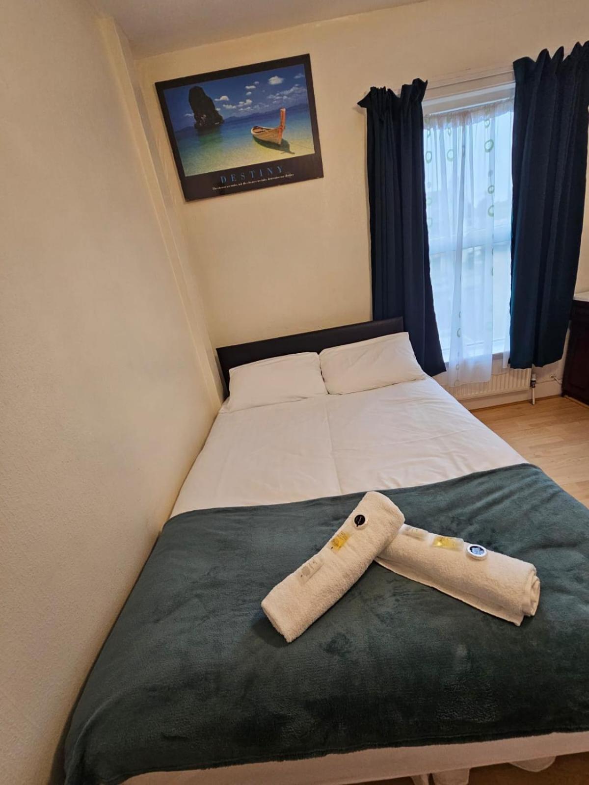 Bruce Rooms Лондон Екстериор снимка