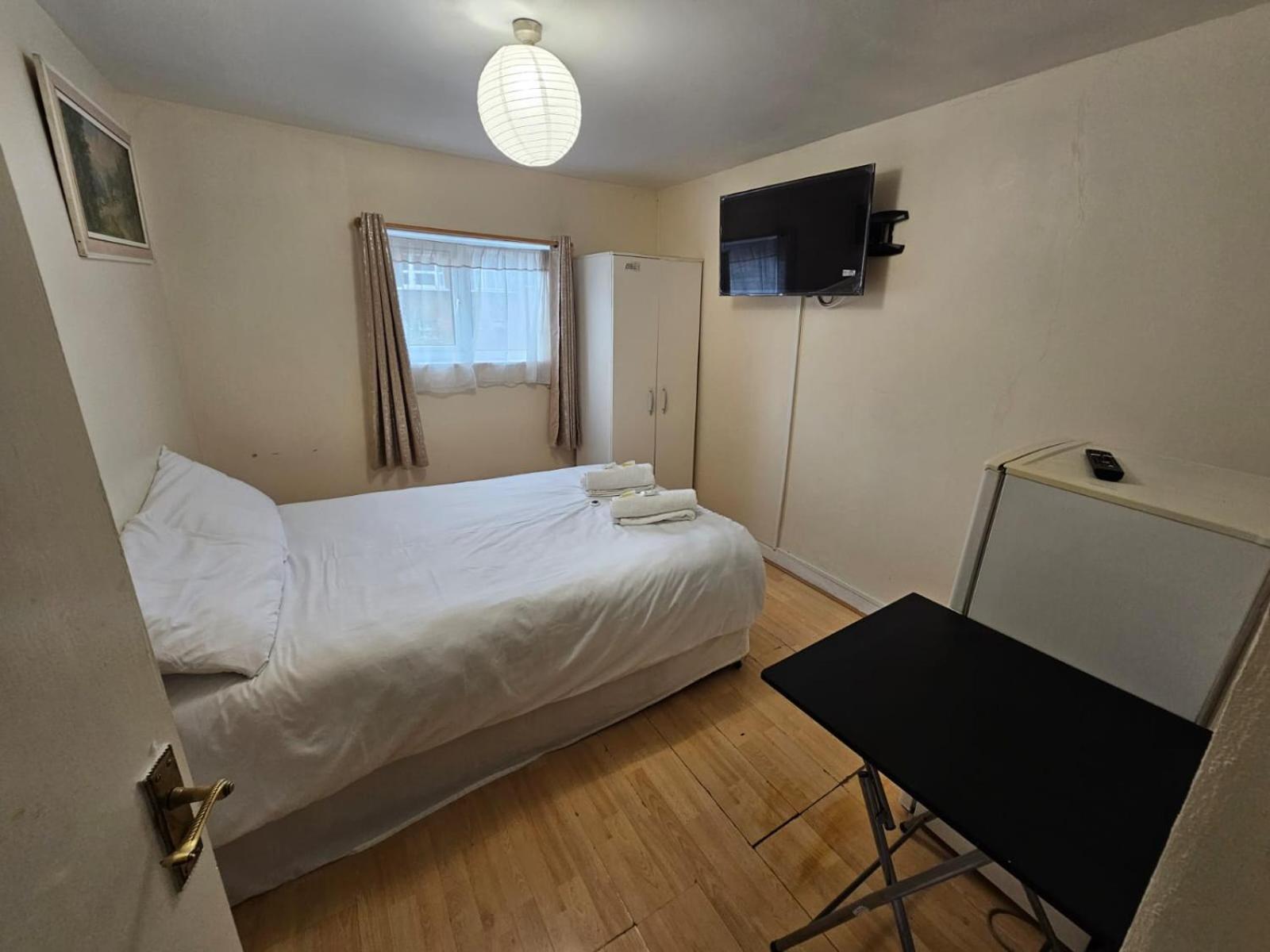 Bruce Rooms Лондон Екстериор снимка